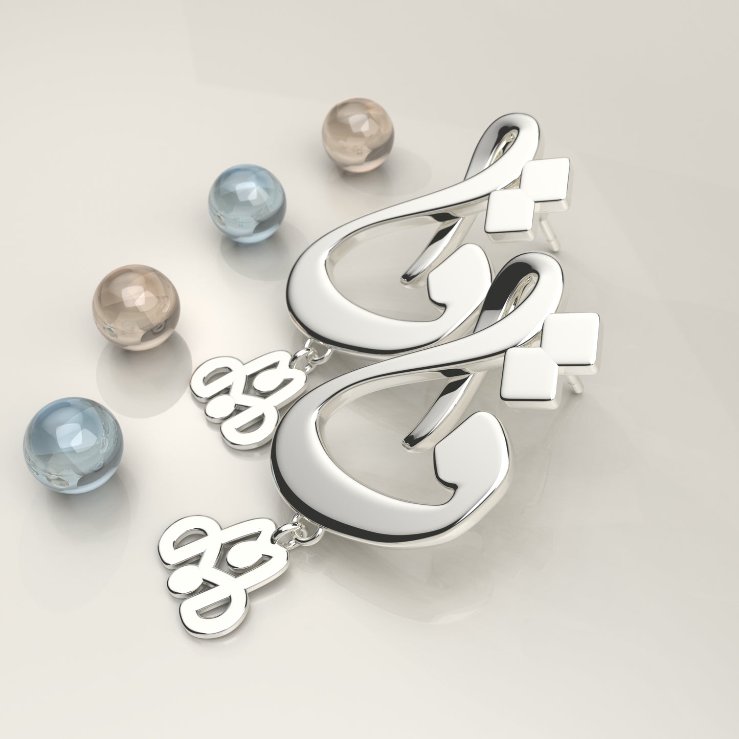 CALLIGRAPHY ࢪº102 | 18K Gold Earrings - Letter 'ق'