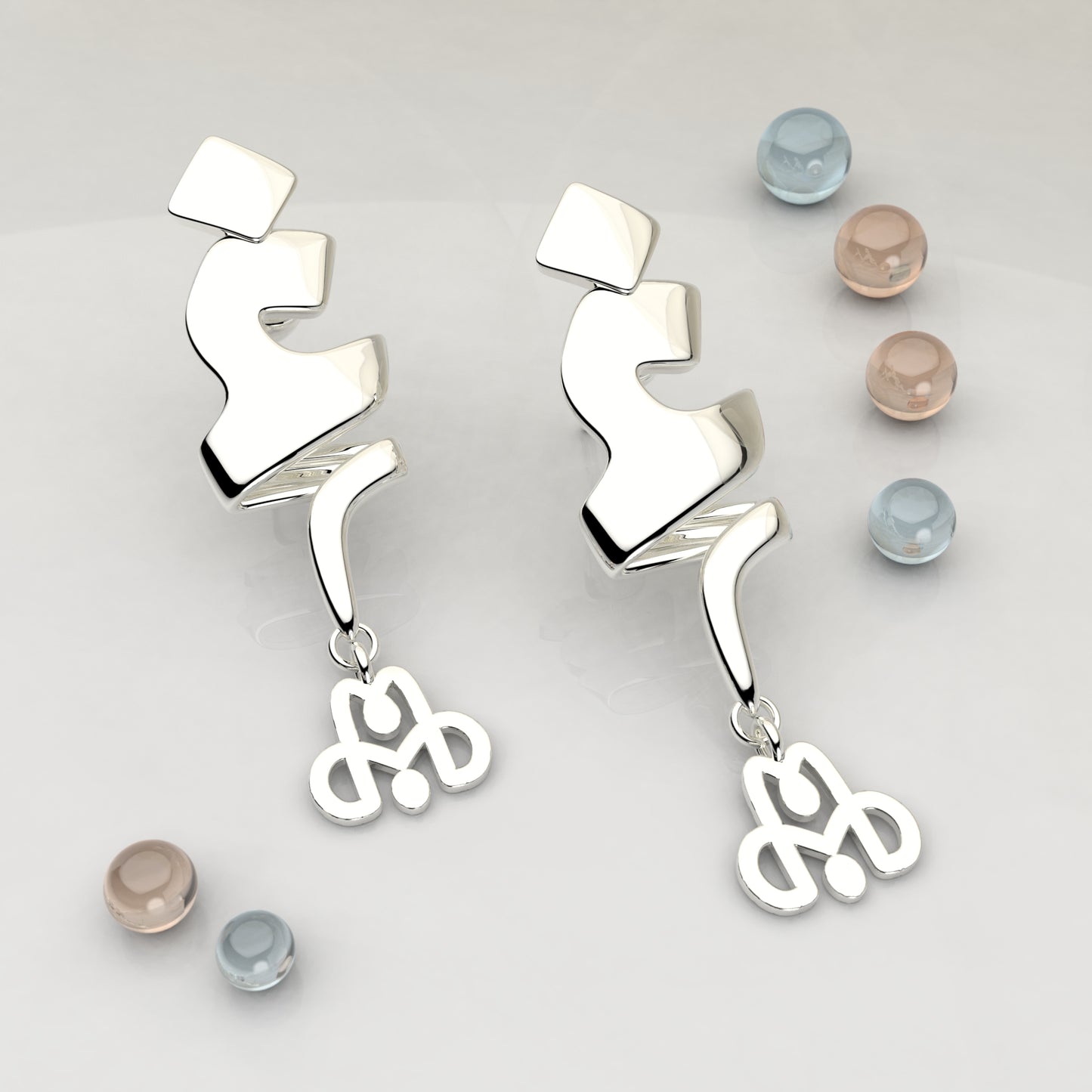 CALLIGRAPHY ࢪº92 | 18K Gold Earrings - Letter 'غ'