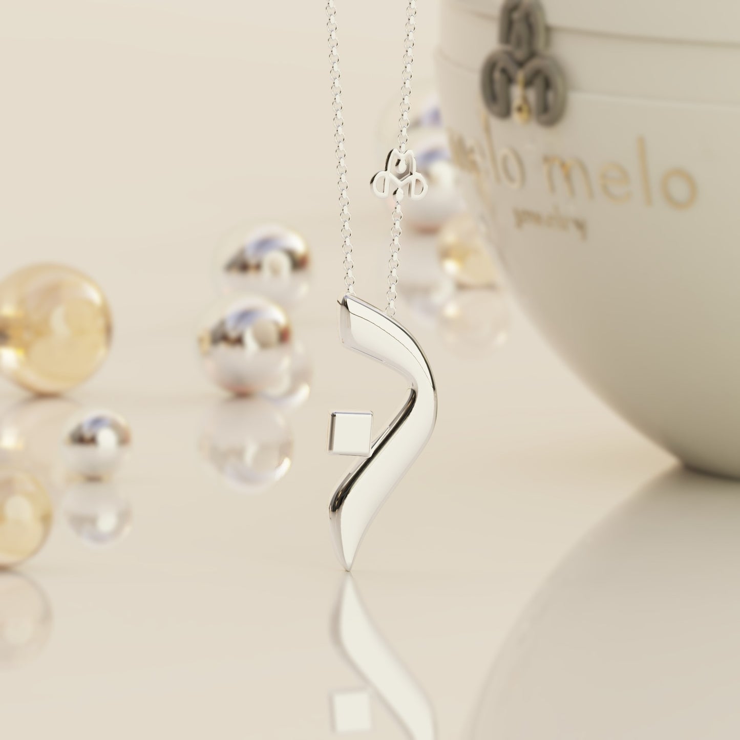 CALLIGRAPHY ࢪº123 | 18K Gold Pendant - Letter 'ن'