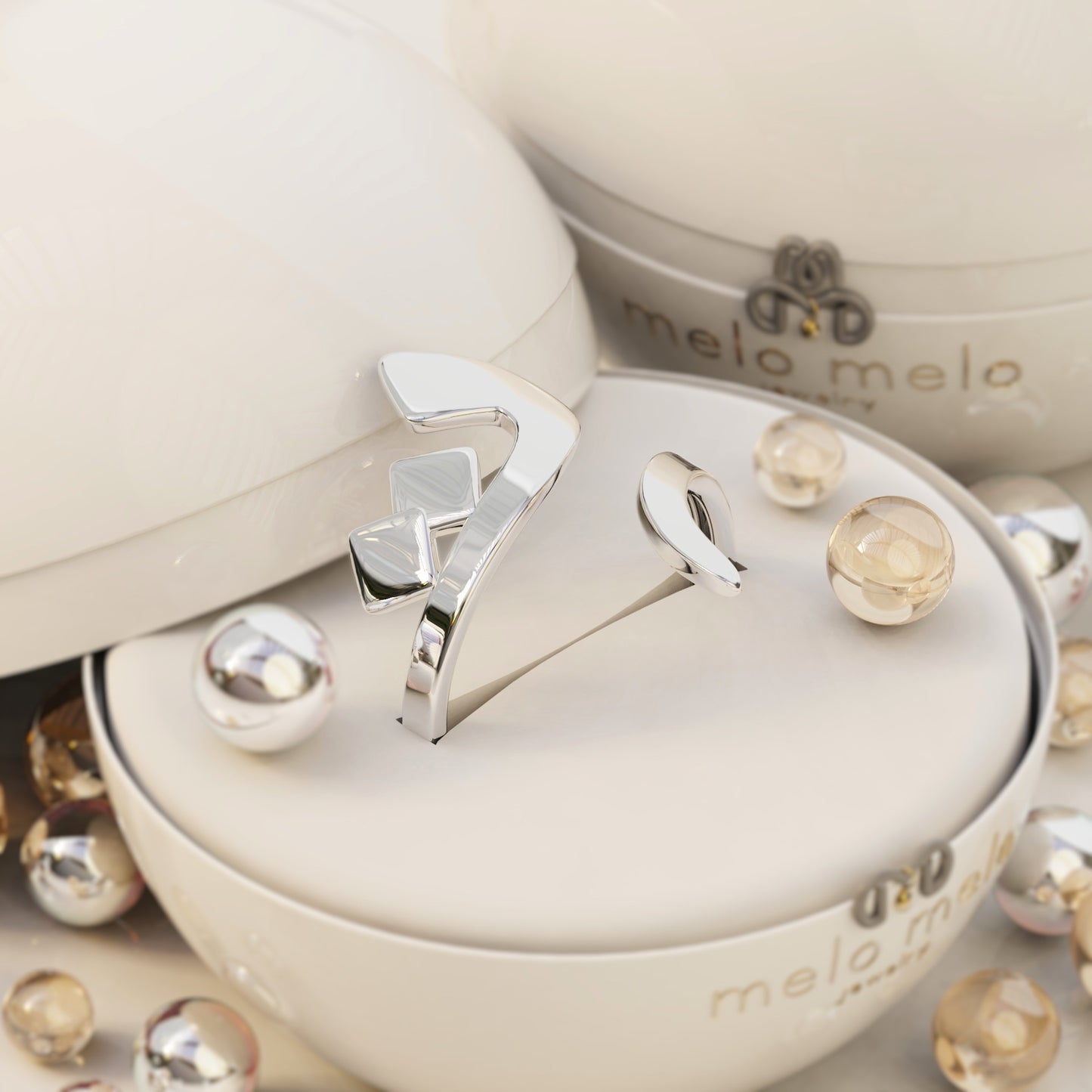 CALLIGRAPHY ࢪº14 | 18K Gold Ring - Letter 'ت'