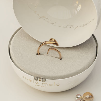 CALLIGRAPHY ࢪº119 | 18K Gold Ring - Letter 'م'