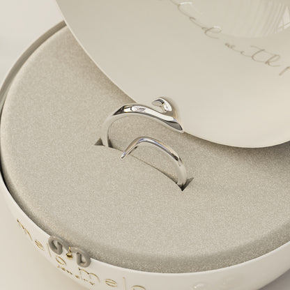 CALLIGRAPHY ࢪº119 | 18K Gold Ring - Letter 'م'