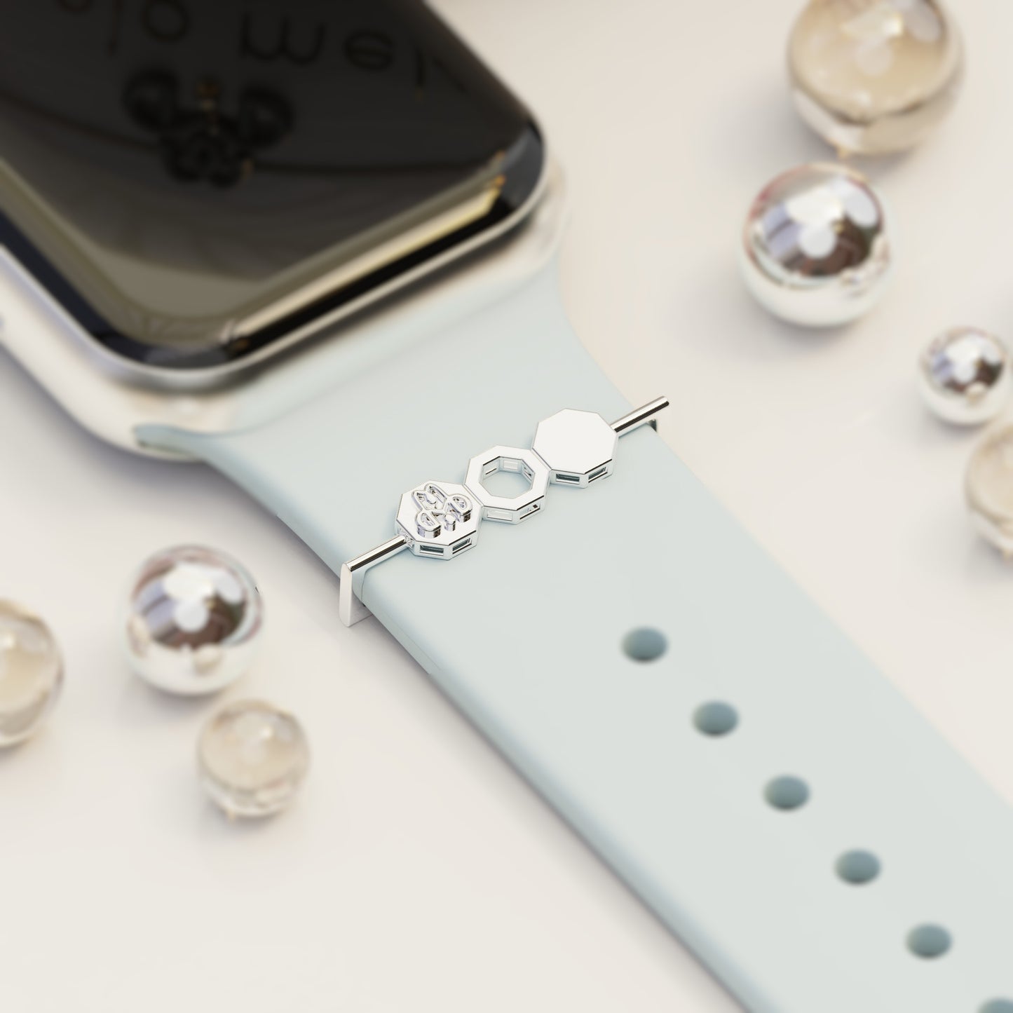 MELO ࢪº5  | 18K Gold Smartwatch Strap Charm