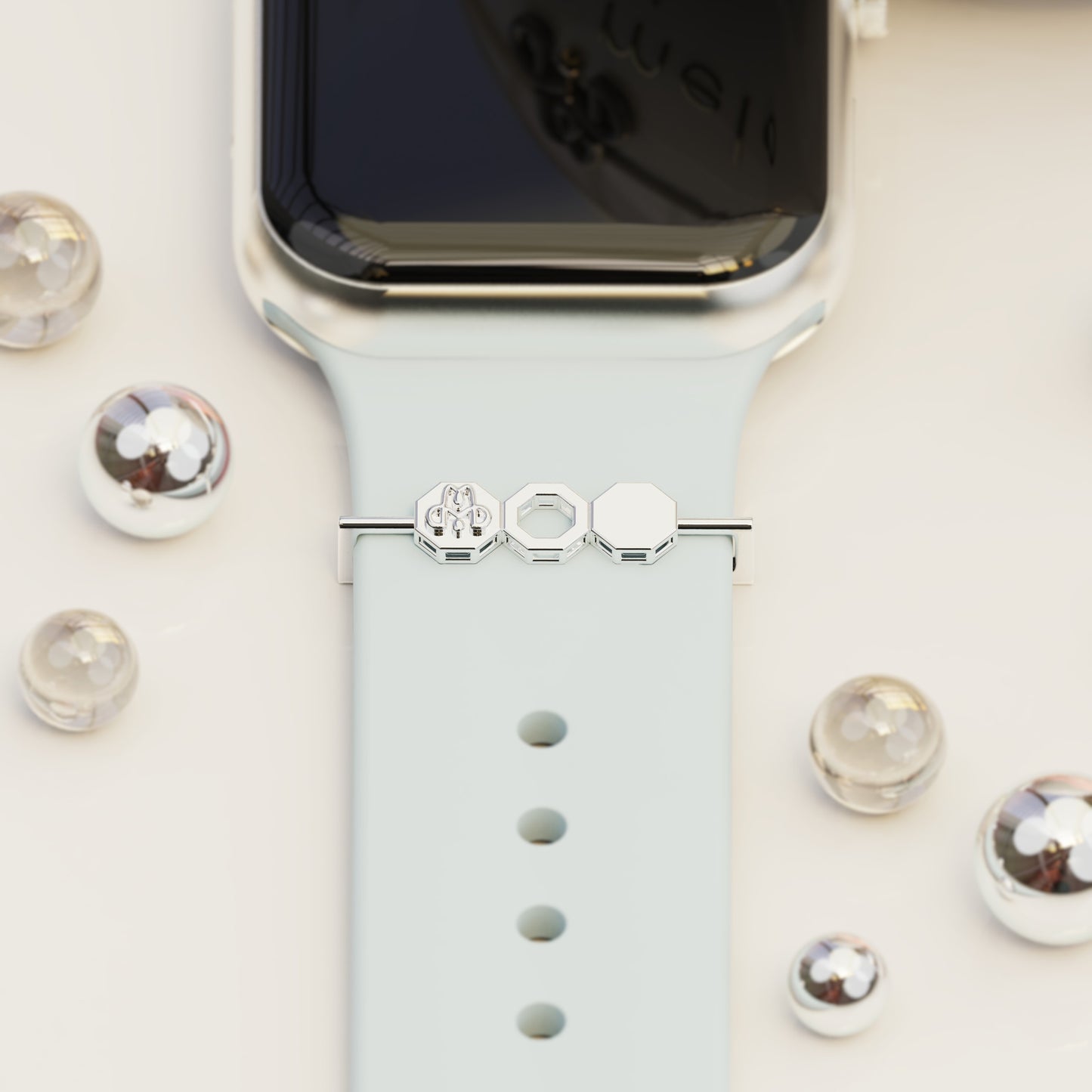 MELO ࢪº5  | 18K Gold Smartwatch Strap Charm