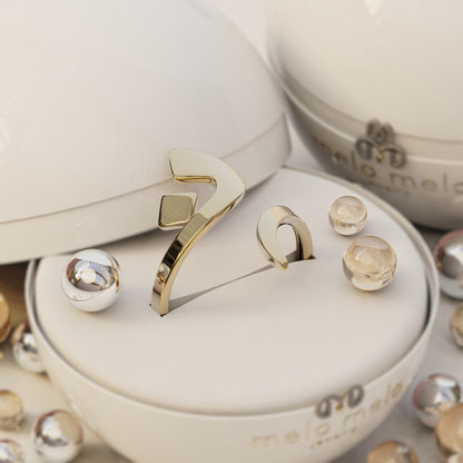 CALLIGRAPHY ࢪº124  | 18K Gold Ring - Letter 'ن'